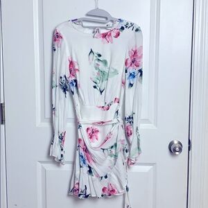 Here Comes the Sun XS floral wraparound dress